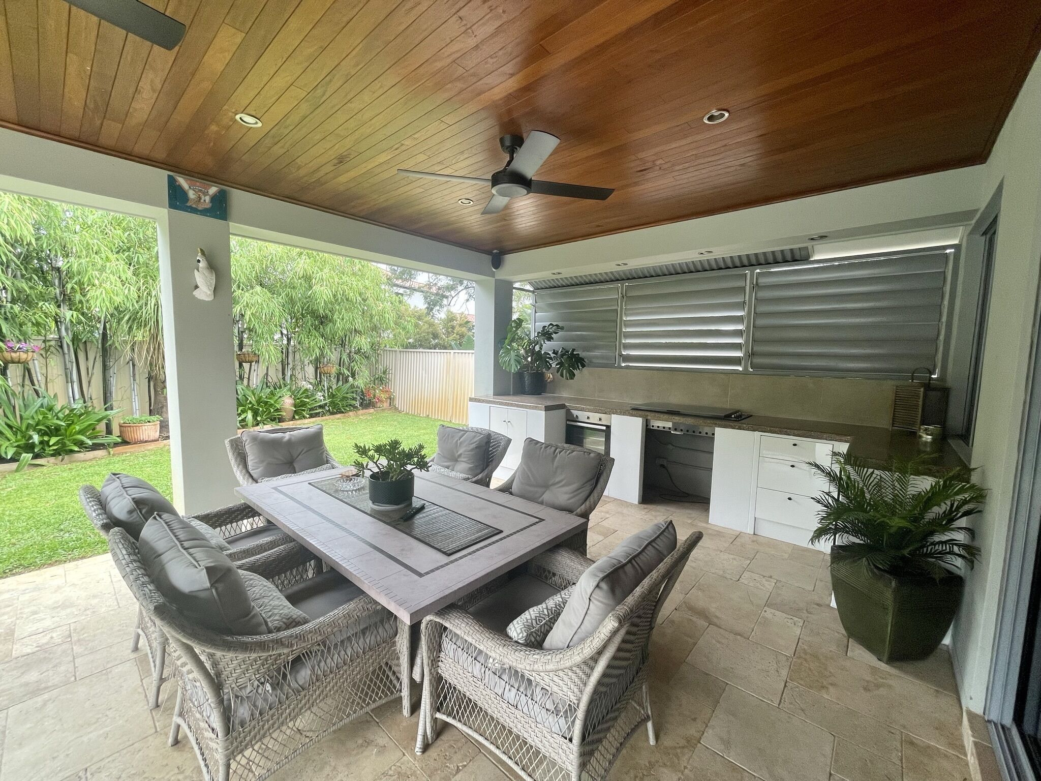 Bamboo Breeze by Nobbys - Luxury Family Home