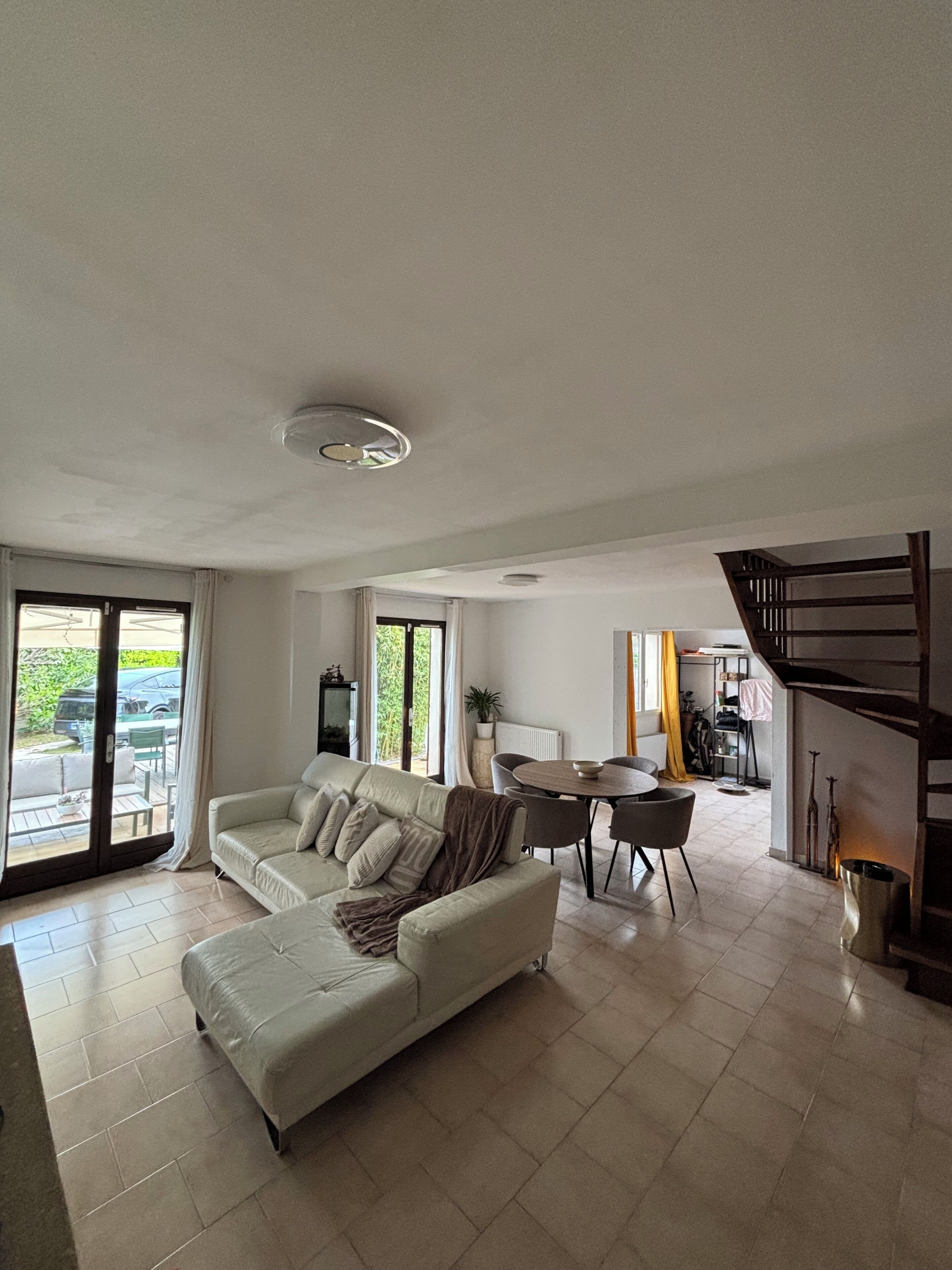 Villa Avec Jardin Agréable (Clim Réversible + Parking Voitures + Abri Vélos) - Bouc-Bel-Air