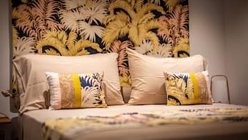 3 bedrooms, in-room safe, desk, iron/ironing board