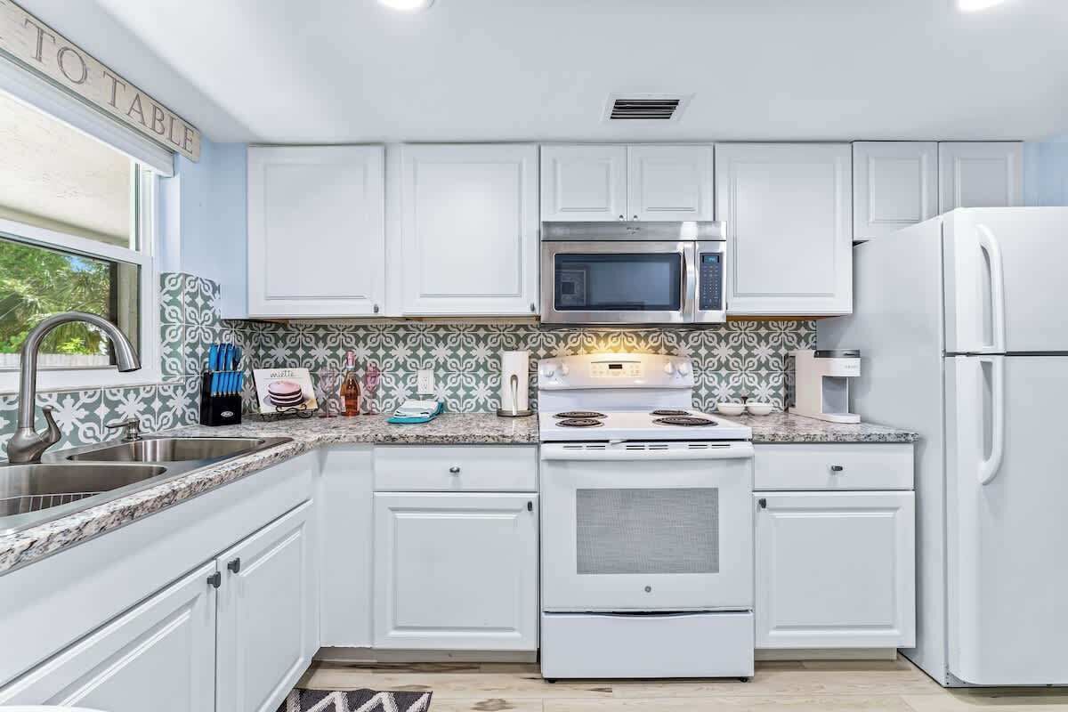 Fridge, microwave, oven, toaster