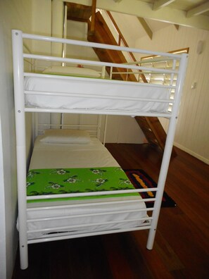 2 bedrooms, iron/ironing board, bed sheets - Cute as they come on Savusavu Bay. (Savusavu)