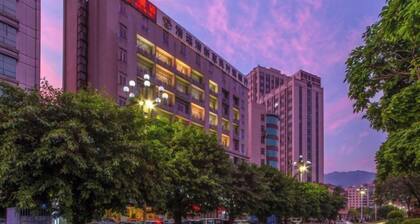 Senlian City Express Hotel (Qingyuan Gulongxia City Beiqi Station Store)