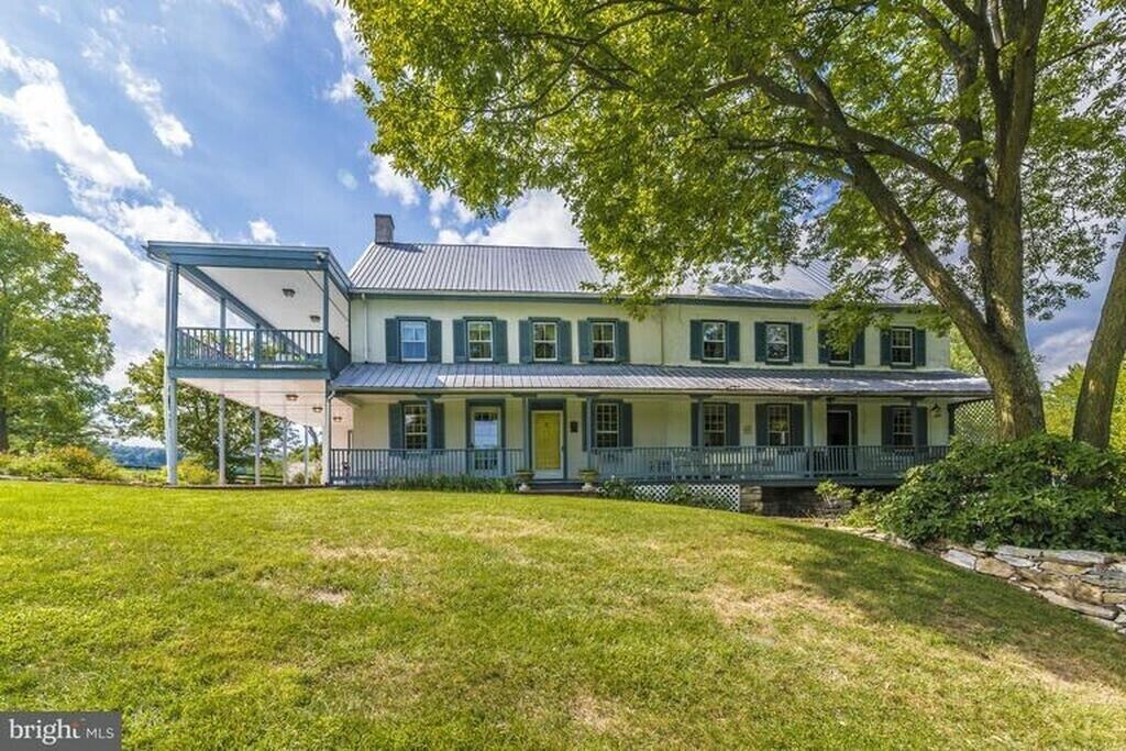 Bed and breakfast 4 bedrooms, with jacuzzi