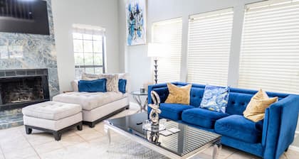 Modern 2-bedroom home with loft and indoor fireplace!