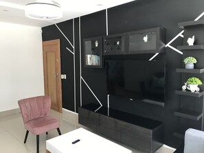 صورة غير مصنفة، 3 من 7، زرّ