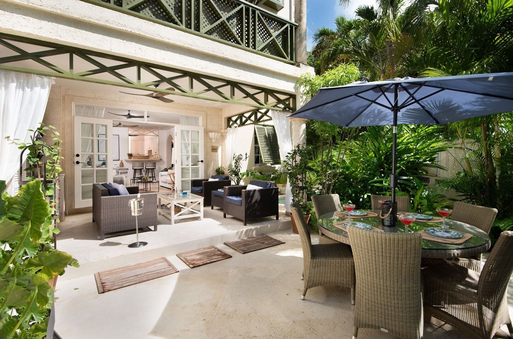 Apartment, 2 Bedrooms | Outdoor dining