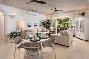 Appartement, 2 chambres | Coin séjour