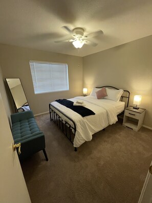 3 chambres, lit de bébé portatif, Wi-Fi