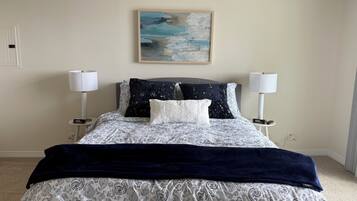 1 habitación, escritorio, tabla de planchar con plancha y wifi gratis