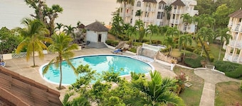 Sea Breeze Heights at Columbus Heights
