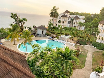 Sea Breeze Heights at Columbus Heights