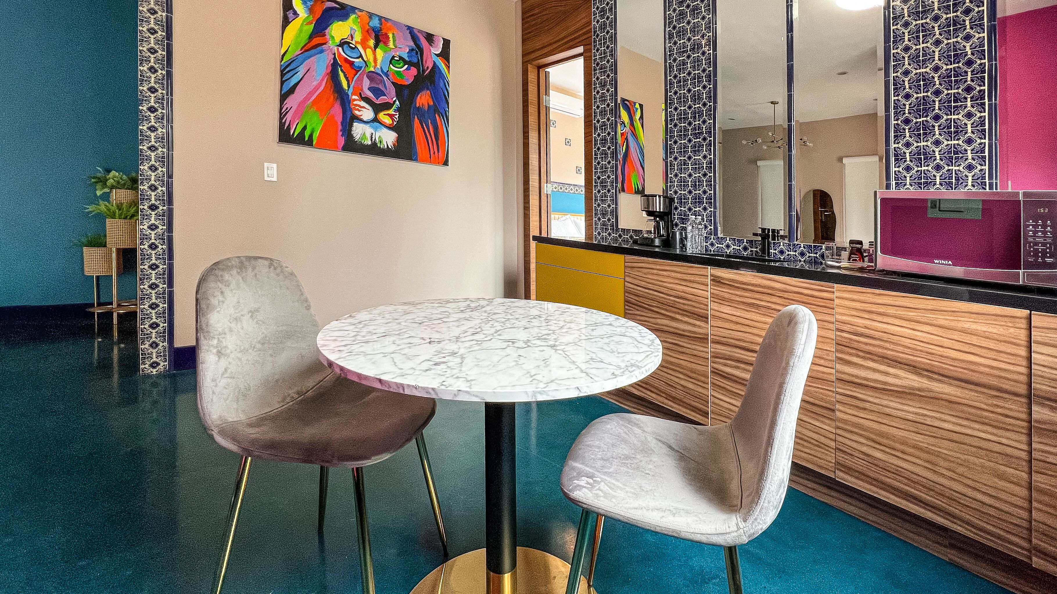 Studio luxueux, 1 chambre | Repas dans la chambre