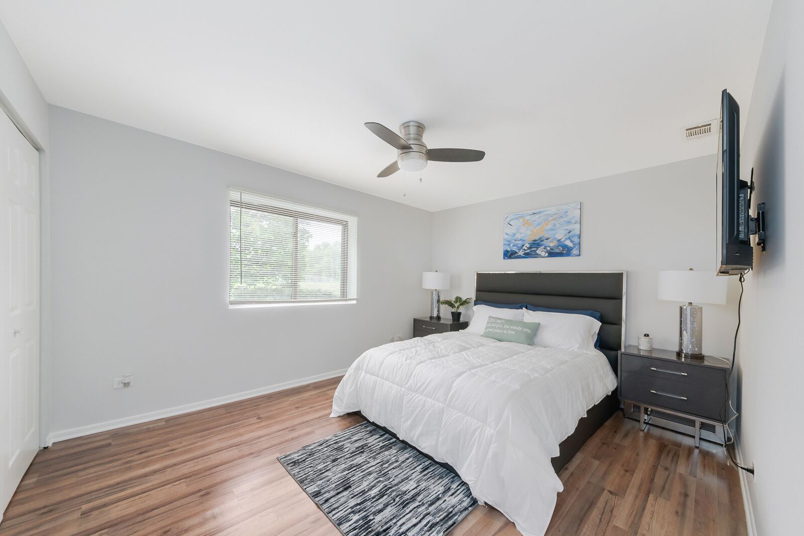 2 bedrooms