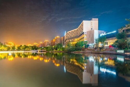 Lihao Hotel (Chongqing Yongchuan High-speed Railway Station)