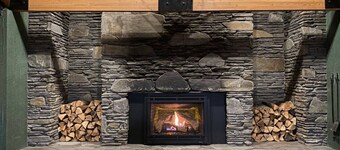 Cozy Studio Apt w/pools, hot tub, Sauna Lincoln NH