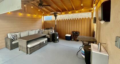 3bd with TV and AC, 2 air mattress, 2ba, 15-20 minute to everything in San Diego