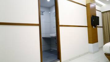 Premium Room | Living area | 32-inch Smart TV with satellite channels, TV, pay films