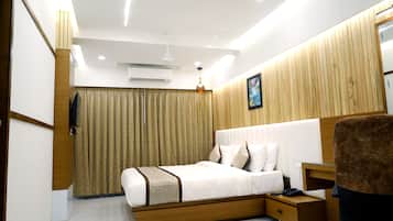 Premium Room | Pillow-top beds, in-room safe, individually decorated