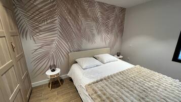 3 chambres, fer et planche à repasser, Wi-Fi gratuit