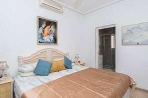 2 bedrooms, iron/ironing board, WiFi, bed sheets - CH Villa Plara La Marquesa Golf (Ciudad Quesada) (Ciudad Quesada)