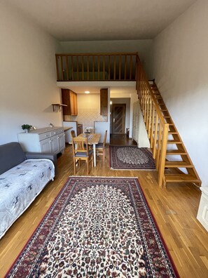 Comfort Apartment | Living area | 43-inch Smart TV with digital channels, TV, Netflix - Residenza Riva (Abetone Cutigliano)
