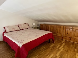 Comfort Apartment | Frette Italian sheets, premium bedding, down duvets, pillow-top beds - Residenza Riva (Abetone Cutigliano)