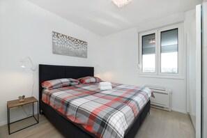 2 bedrooms, desk, iron/ironing board, free WiFi - Zadar Rooftop, Nähe Altstadt und Stadtstrand (Zadar)