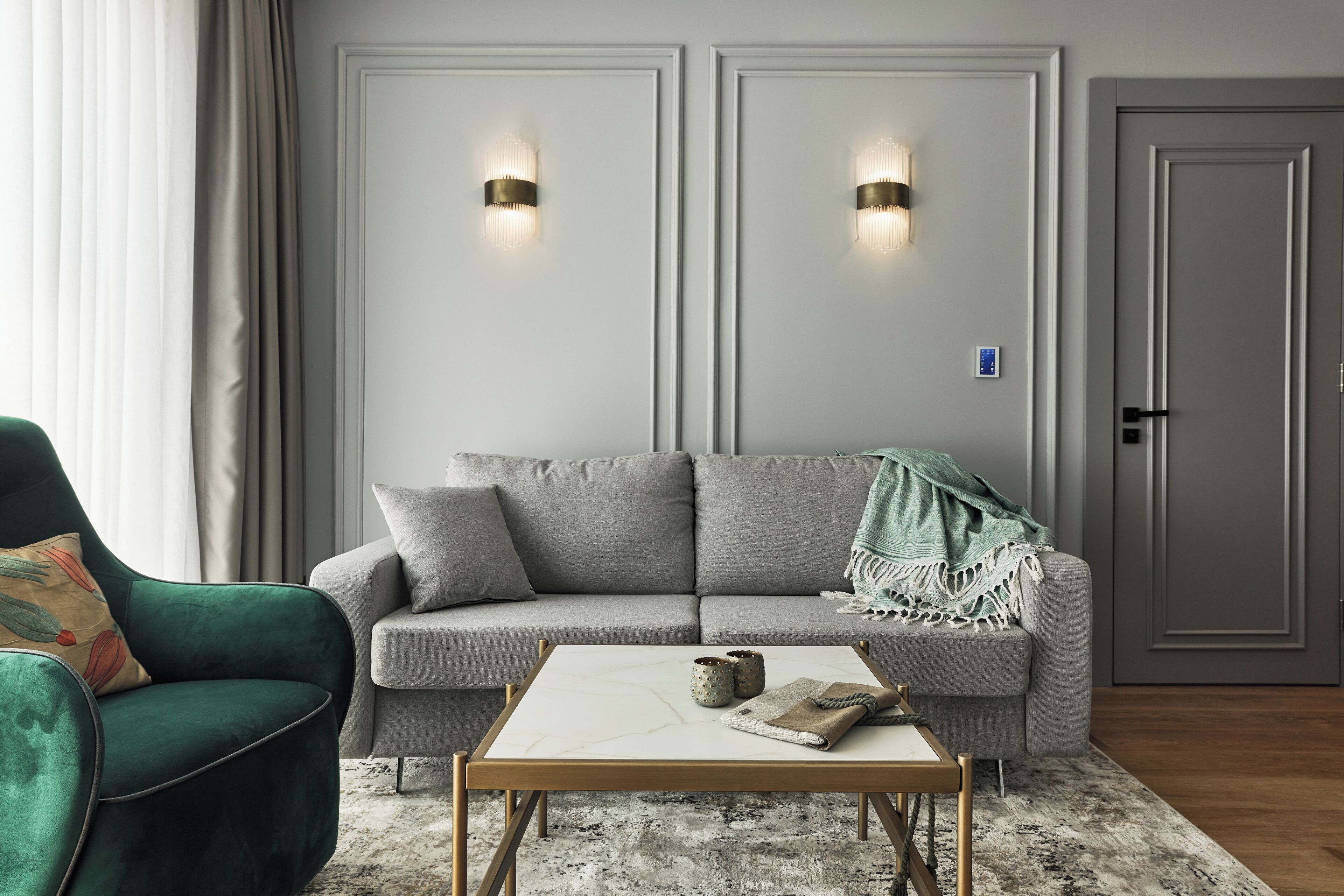 ทีวีจอแบน 55 นิ้ว พร้อมช่องดาวเทียม, พื้นอุ่น