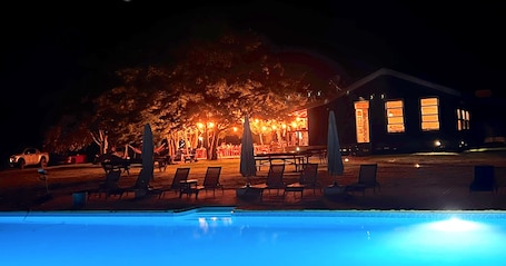 Seasonal outdoor pool