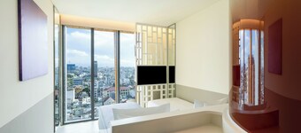 Wink Danang Centre, Unscripted by Hyatt - 24 Hours Stay