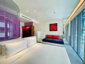 Wink Luxe Cityview | Down comforters, Select Comfort beds, minibar, in-room safe