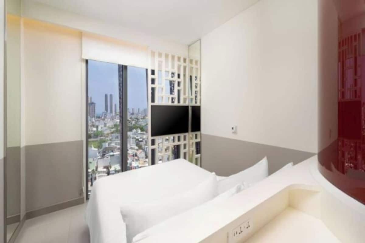 Premium bedding, Select Comfort beds, minibar, in-room safe