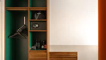 Premium bedding, Select Comfort beds, minibar, in-room safe