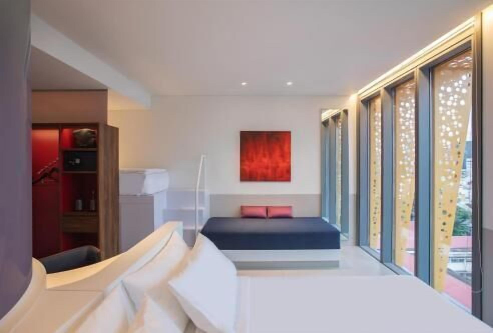 Premium bedding, Select Comfort beds, minibar, in-room safe