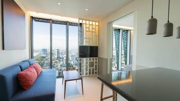 Premium bedding, Select Comfort beds, minibar, in-room safe