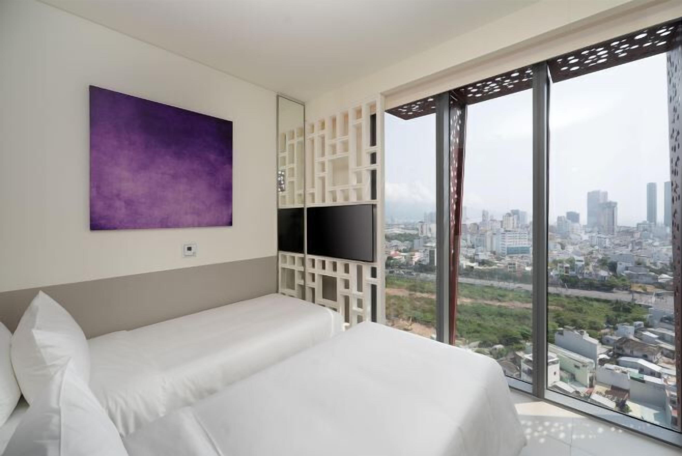 Literie de qualité, lit avec matelas Select Comfort, minibar