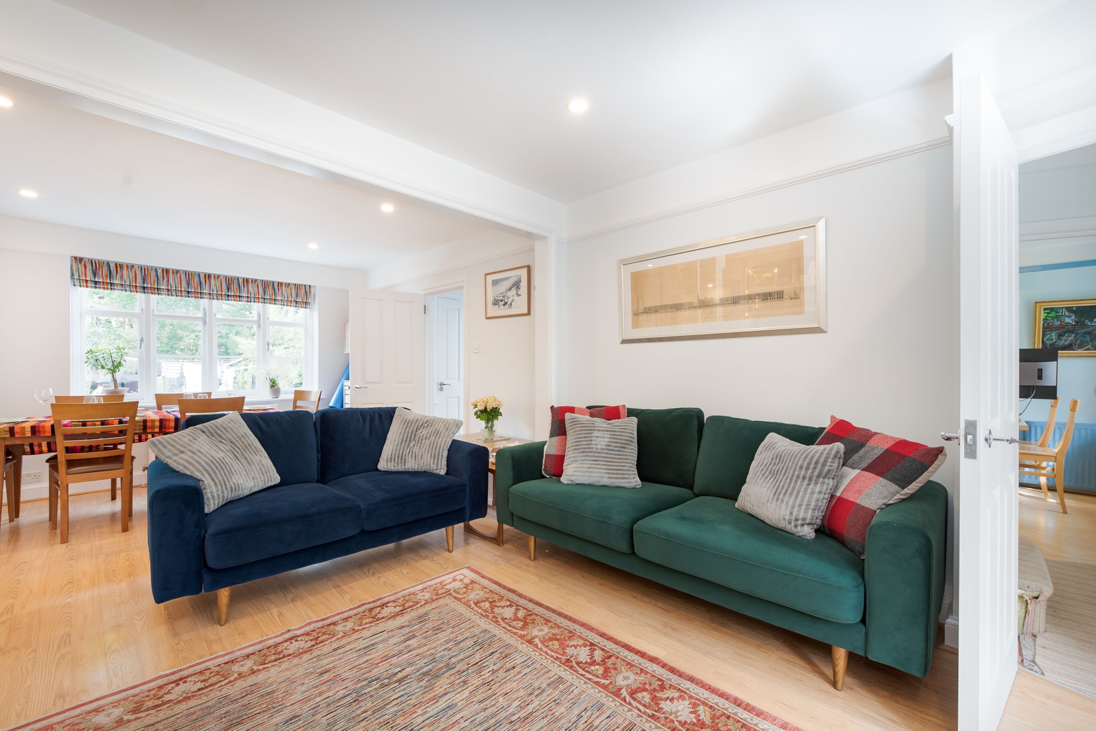 Family House (4 Bedrooms) | Living area | TV