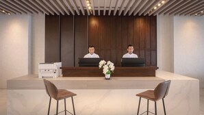 施設の正面
