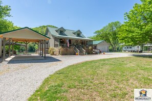 Exterior - 🌅 CAPTAINS COOL WATER CABIN ~ PUBLIC BOAT LAUNCH 🚤 GREAT FISHING 🎣(CCWC) (Mountain View)