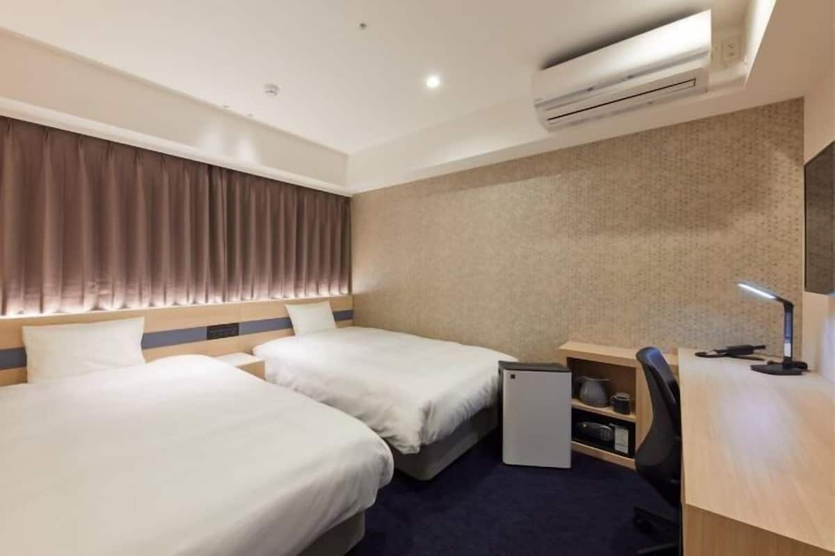 1 quarto, Wi-Fi de cortesia, roupa de cama