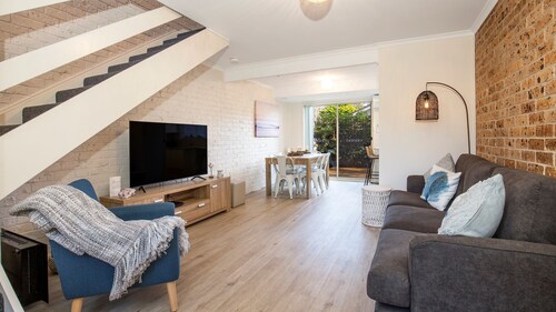 Bonnie's Bliss - 10 Mins Walk to Beach