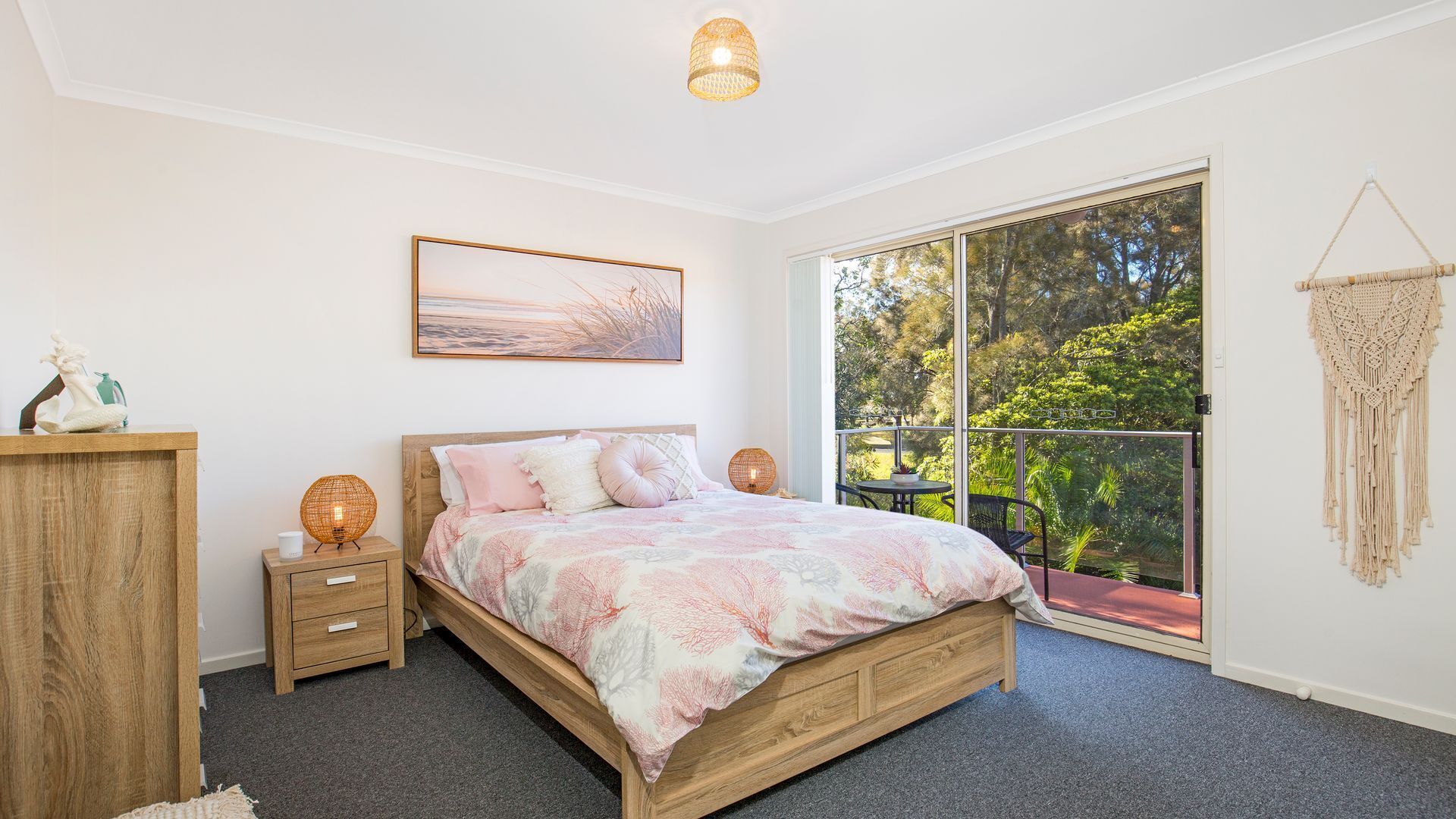 2 bedrooms, iron/ironing board, travel crib, free WiFi