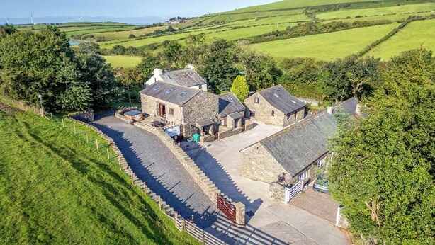 Cottage | Exterior - Ewedale Farm (Ulverston)