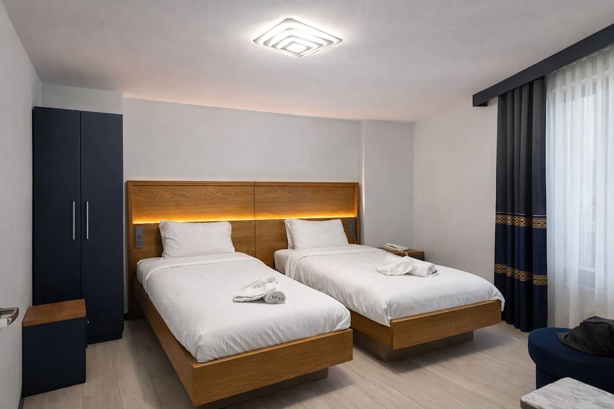 Deluxe Twin Room | Egyptian cotton sheets, premium bedding, Select Comfort beds