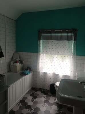 Bathroom - Star2-bed House in Banbridge Near Game of Thrones (Banbridge)