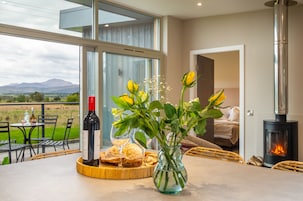 Apartamento Premier, baño privado (Lodge A (2-bed)) | Salón