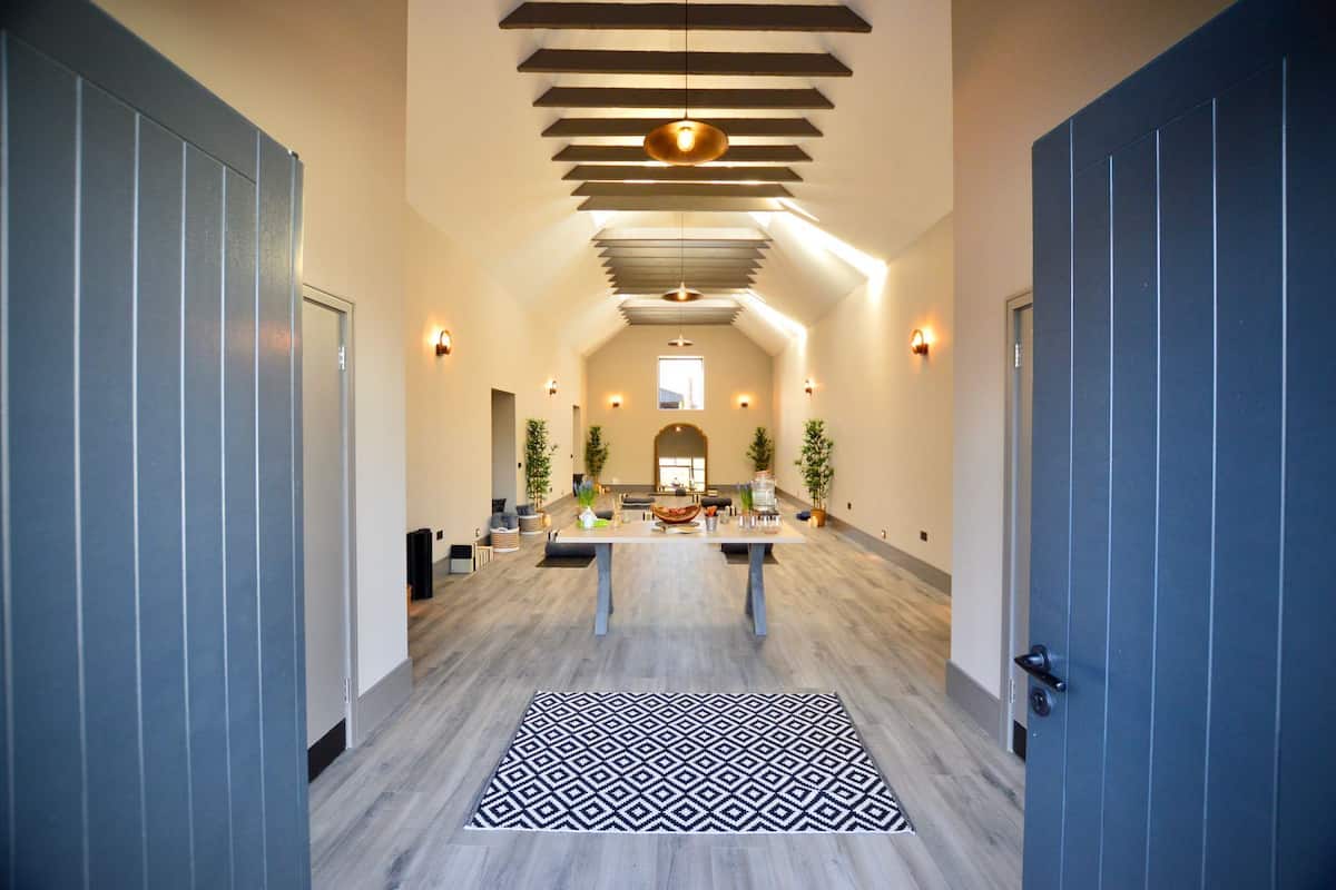 Luxury Cabin, Private Bathroom (The Barn) | Meeting facility