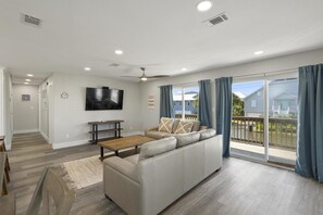 Fernseher, DVD-Player