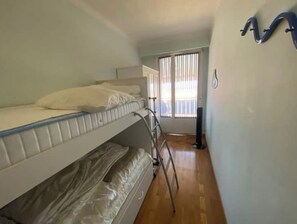 1 Schlafzimmer