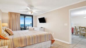 2 chambres, fer et planche Ă repasser, Wi-Fi gratuit, draps fournis